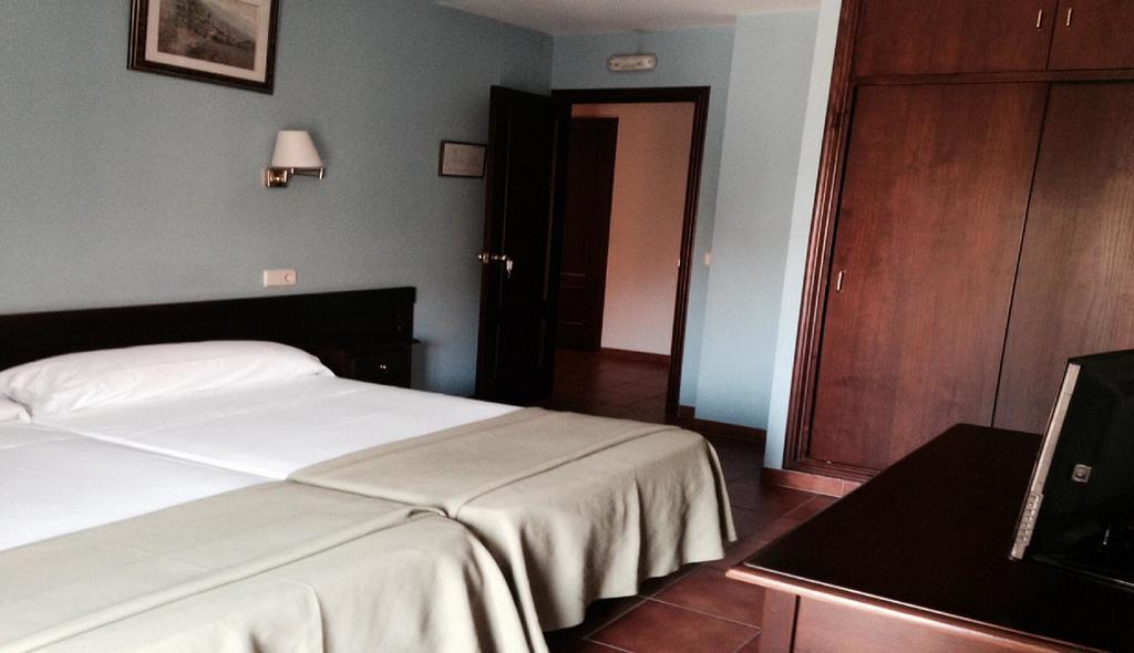Hotel Villa María La Rinconada Habitación foto